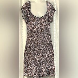 NWTs Wild Fable floral dress. Sz M